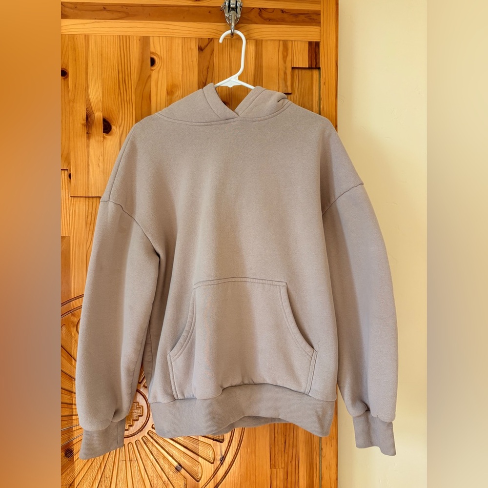 Women’s Cozy Oversized Hooded Sweatshirt - Taupe
